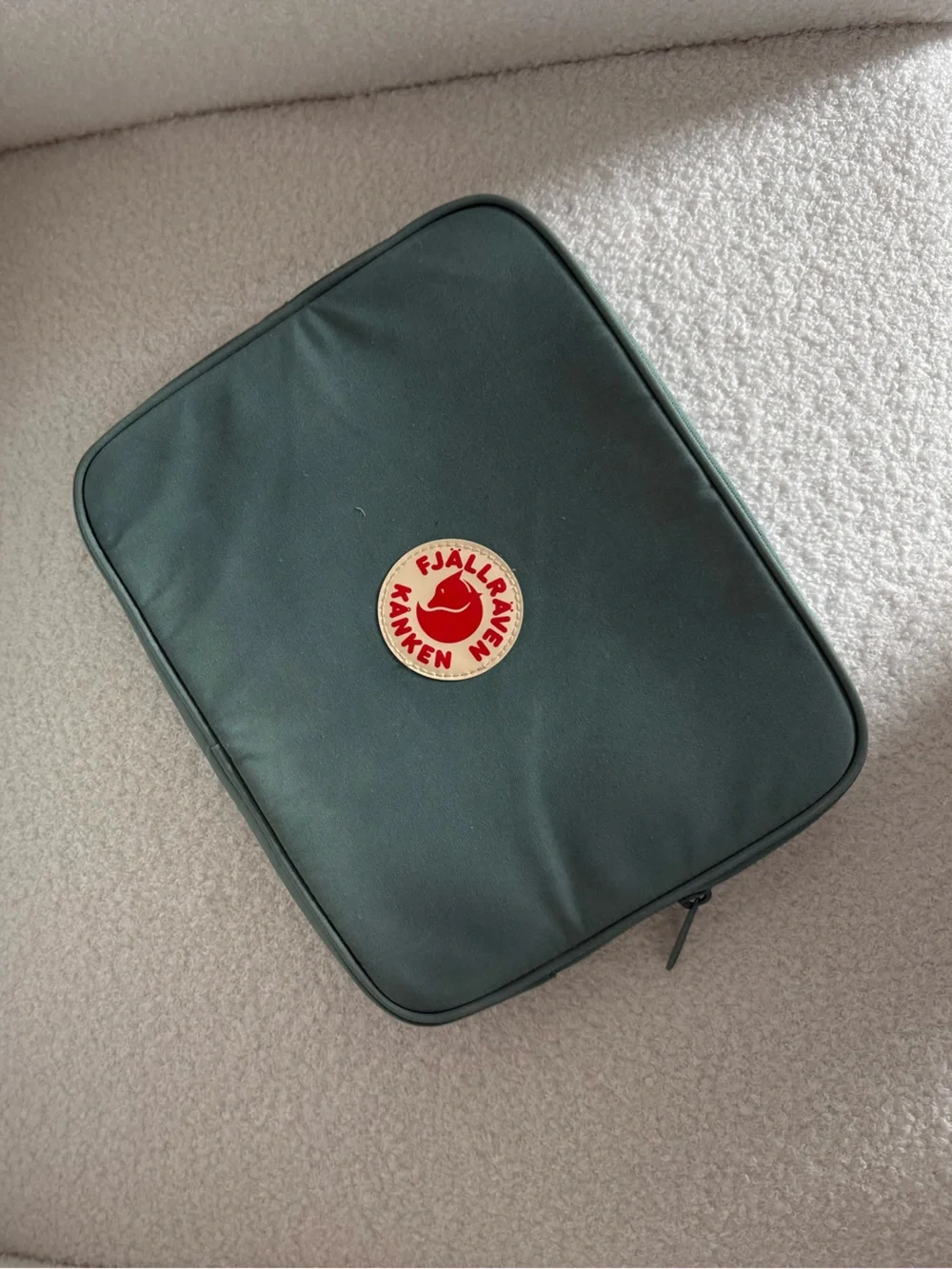 Fjallraven Kånken Tablet Sleeve in Green
